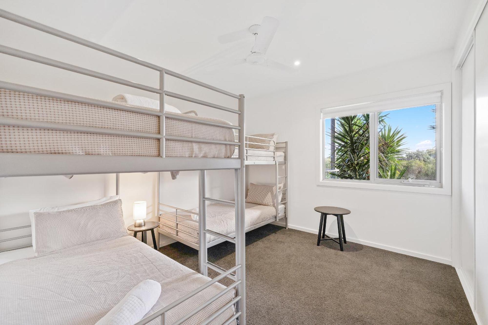 Вилла Saltwater Breeze Retreat Коув Экстерьер фото